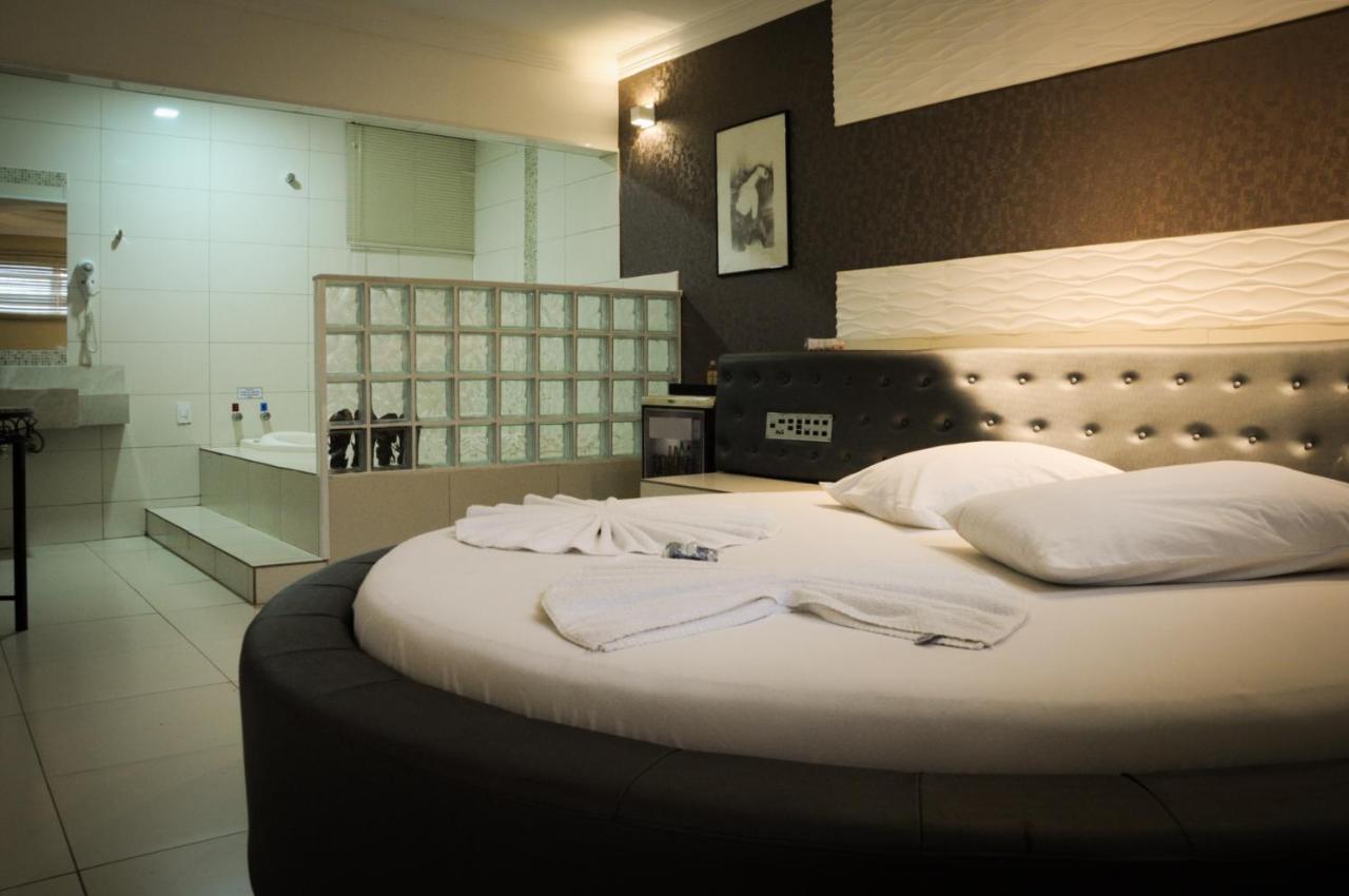 Hotel do amor Dallas *
